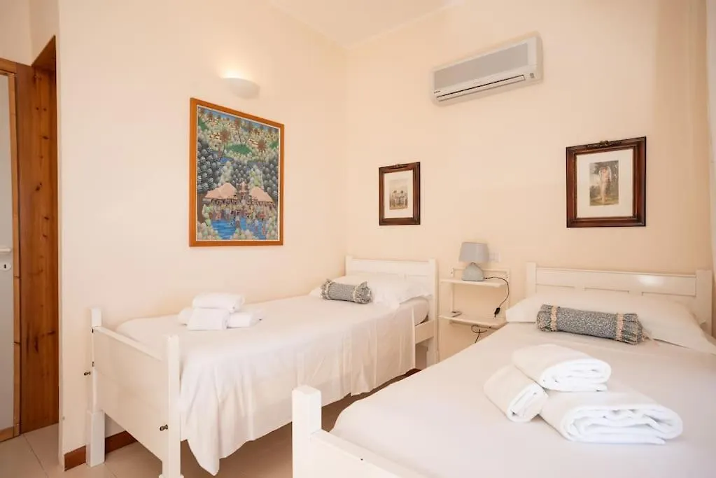פולה Villa Marinella - Impareggiabile Vista Sul Mare בית נופש